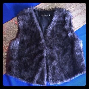 5 for $20 Faux Fur Cropped Vest